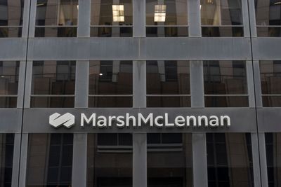 Marsh & McLennan Stock: Is Wall Street Bullish or Bearish?
